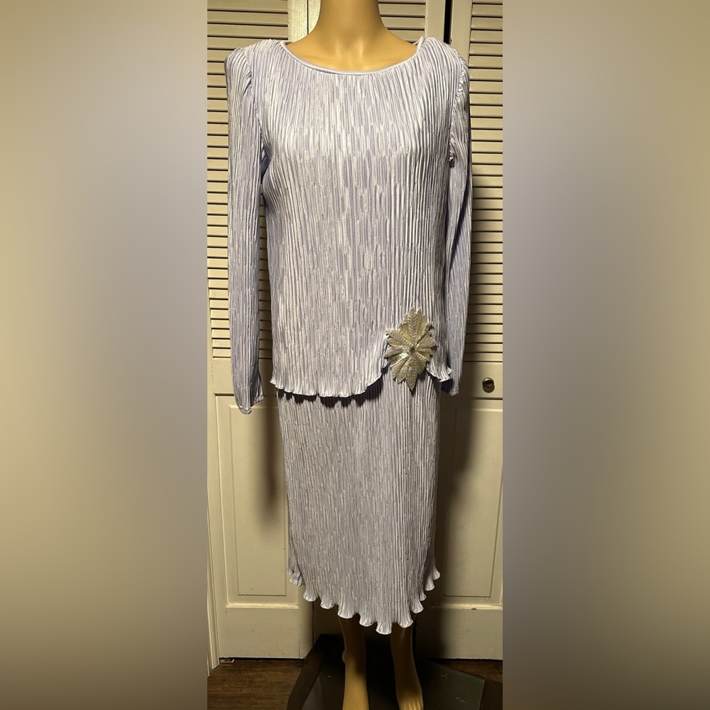 After Dark Purple Lavender Crinkle Midi Dress Women’s 9-10